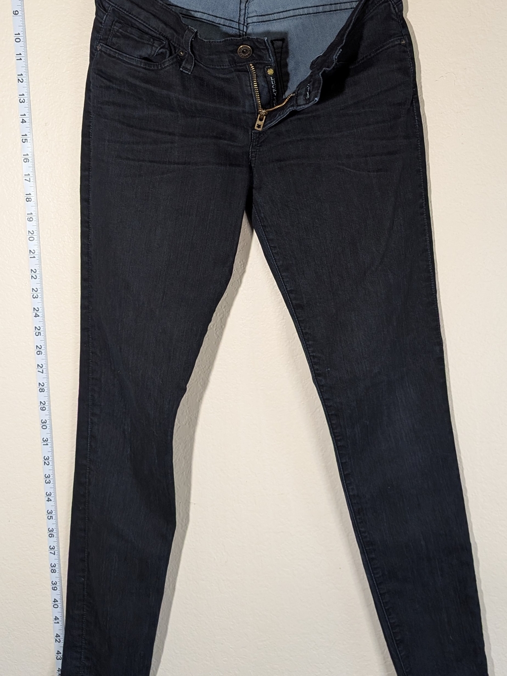 Seven7 Black Skinny Jeans - High-Rise Stretch
